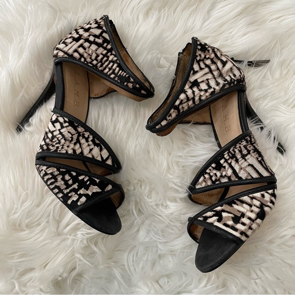 L.A.M.B. Waren Printed Calf Hair Leather Open Toe Strappy Heels - Picture 4 of 8